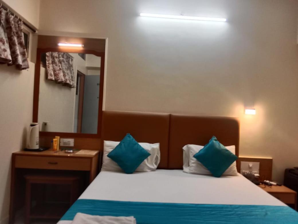 Saigal Guest House 뭄바이 외부 사진